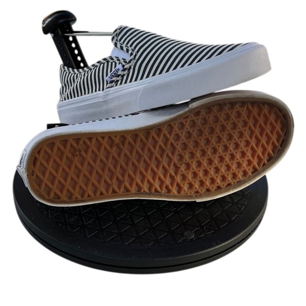 Womens Vans Canvas Striped Casual Skateboarding Slip-On Sneaker SZ 6.5 White - Picture 5 of 6